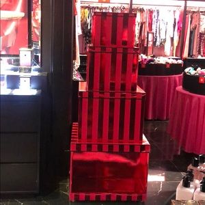Victoria Secret Holiday Gifting Tower
